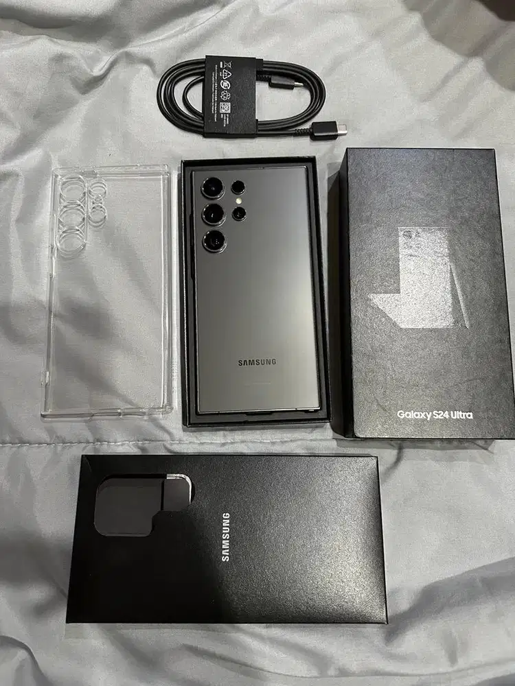 Samsung s24 ultra 12/512 mulus
