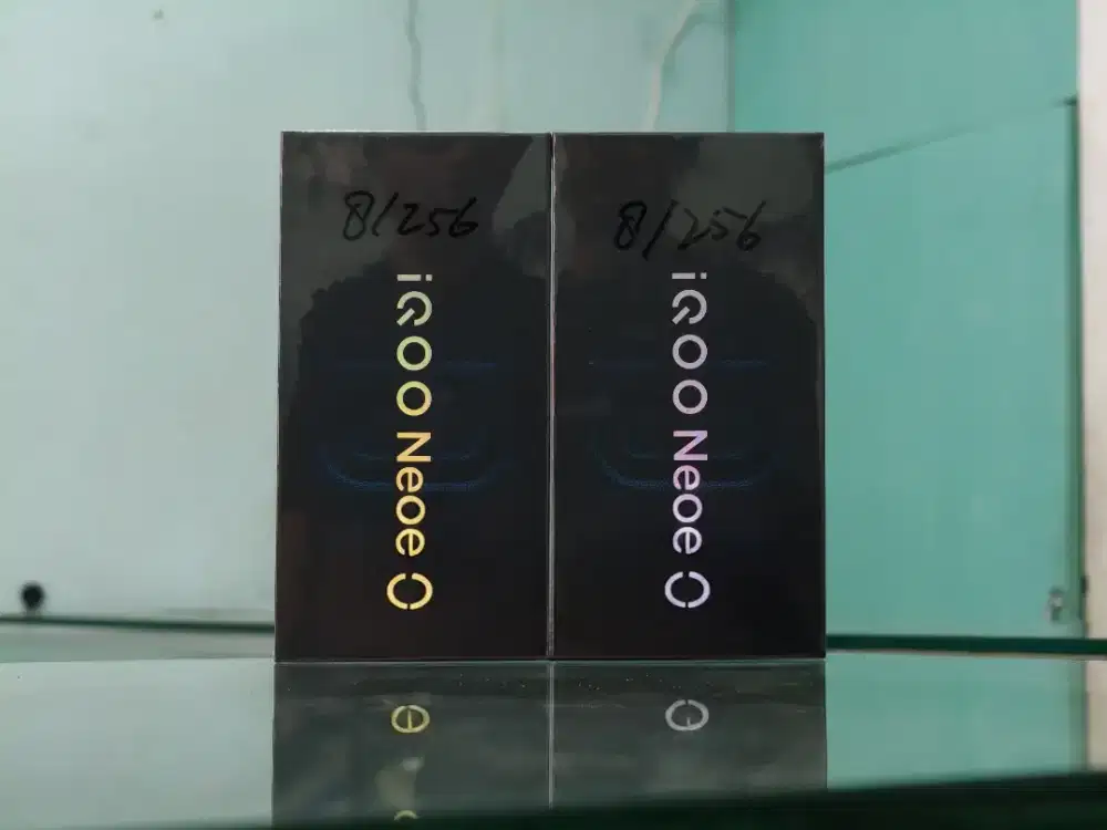 IQOO NEO 10 16/256, GARANSI RESMI IQOO 1THN. BANTING HARGA NETT