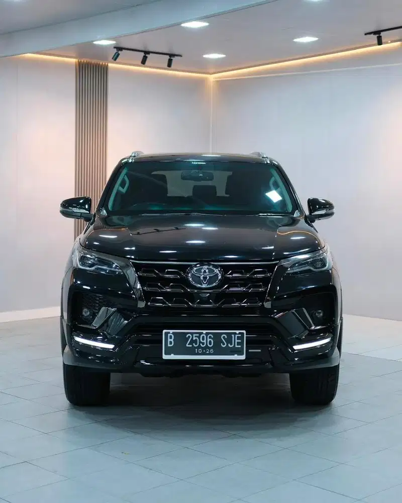 FORTUNER 2.4 VRZ GR SPORT DIESEL AT 2021