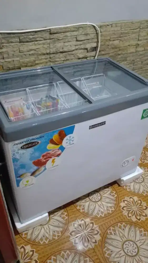 Freezer Slide Kaca 210L