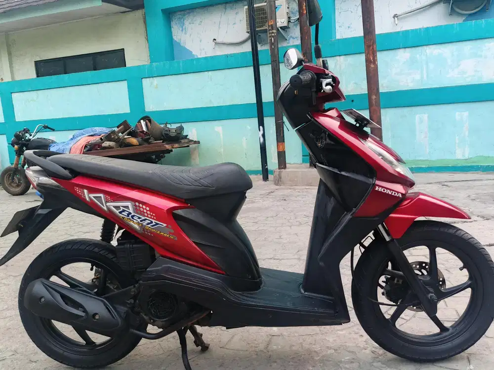 Honda beat karbu 2012 stater tokcer halus mulus terawat