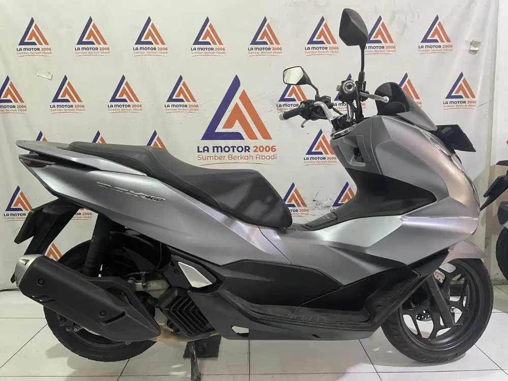 PCX 160 CBS TH 2024 GRESS CASH/KREDIT KTP DAERAH BISA/TT/CC0%/KREDIVO