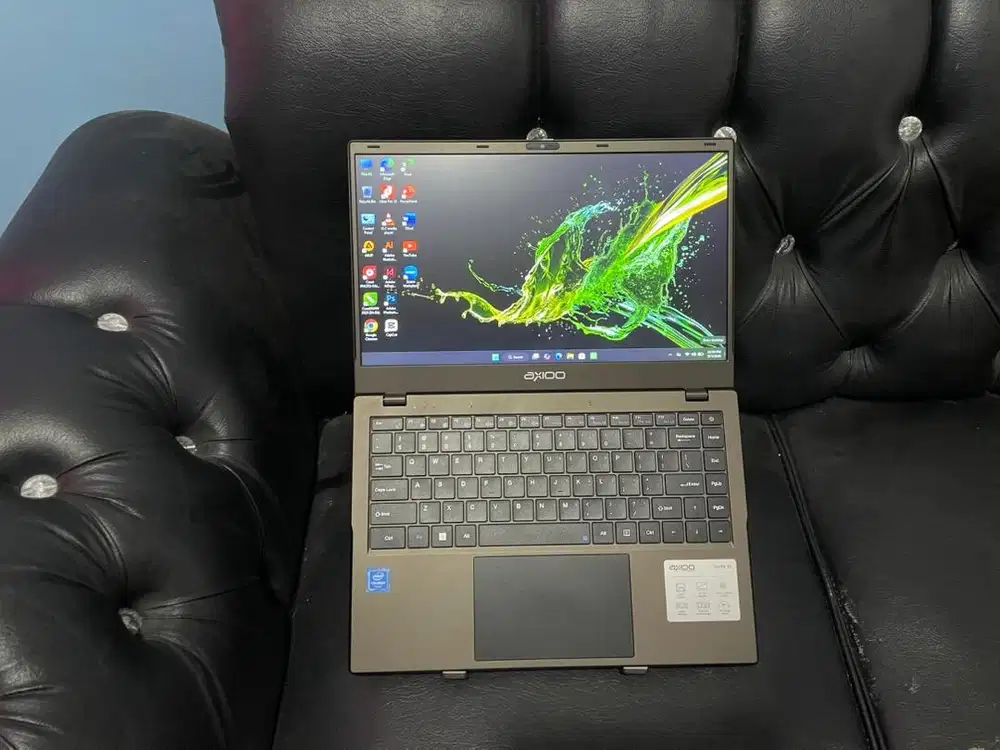 JUAL BELI LAPTOP MACBOOK TABLET SEMUA KITA BELI LAGNSUNG KE LOKASI