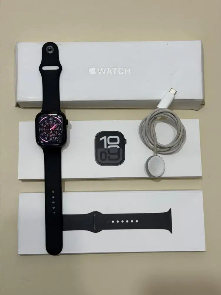 Apple Watch Series 10 46mm - Jet Black - Resmi Indo