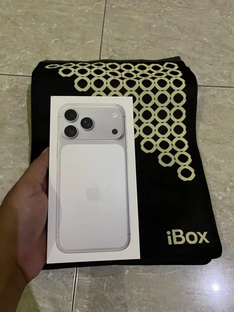 Iphone 17 Pro Max 256gb Silver IBOX Resmi New BNOB buka box saja