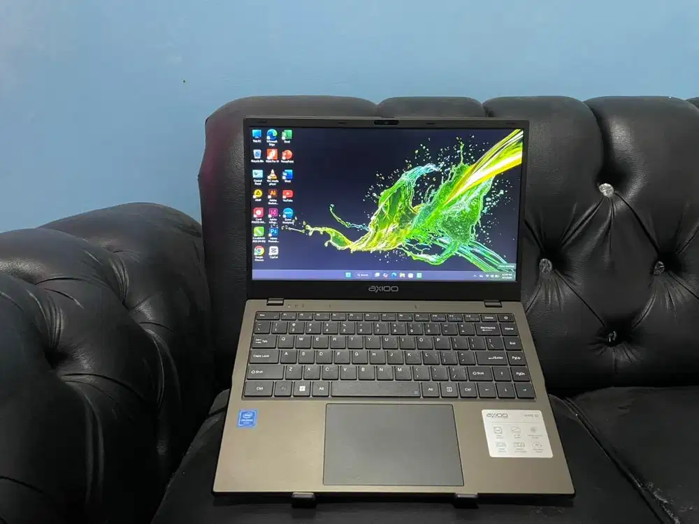 JUAL BELI LAPTOP MACBOOK TABLET SEMUA KITA BELI LAGNSUNG KE LOKASI