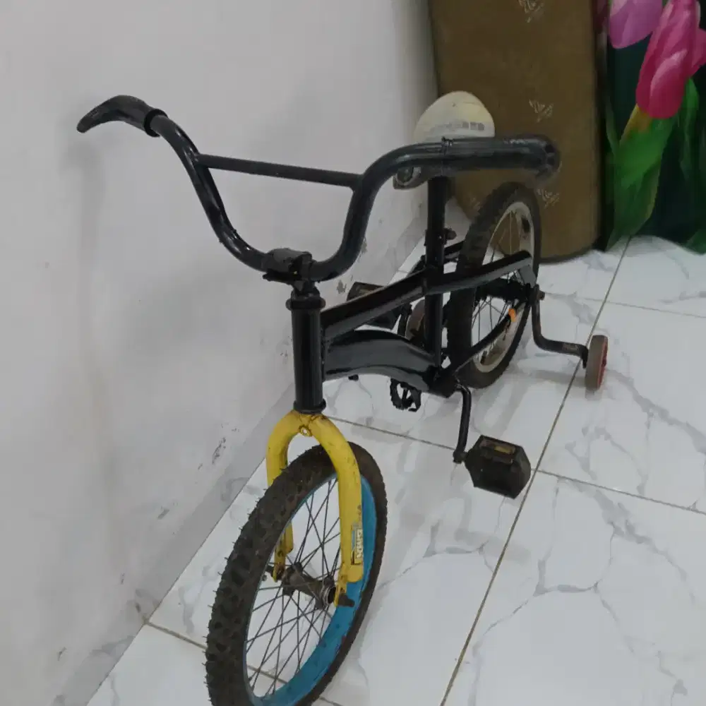 Sepeda anak ukuran 16 terpedo