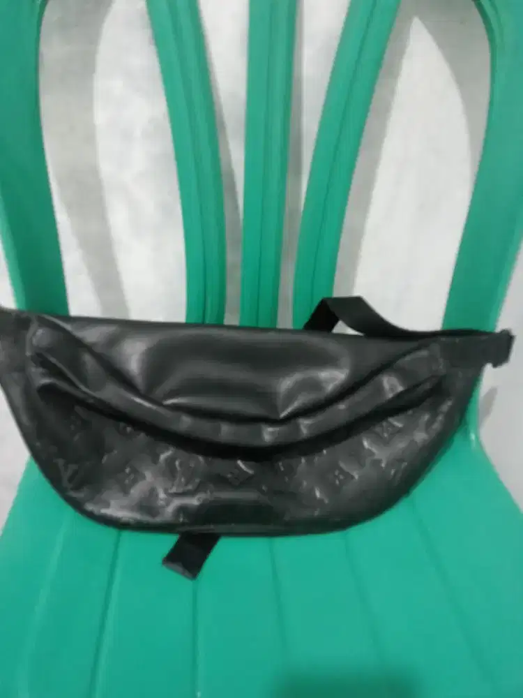 Lelang Slingbag Louis Vuitton Lelang Seharga 400Rb