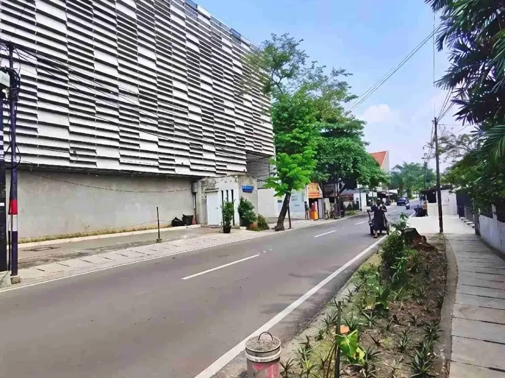dijual Gedung lokasi strategis di Cipete Jakarta Selatan