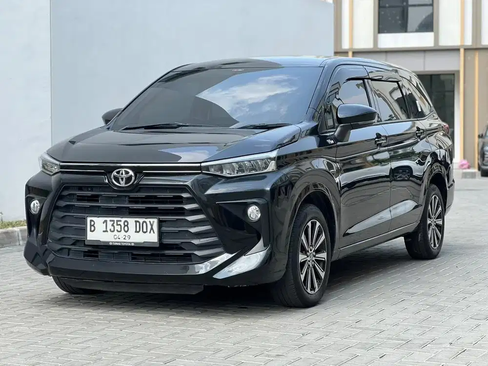 DP 10JT AVANZA 1.5 G AT 2024 HITAM