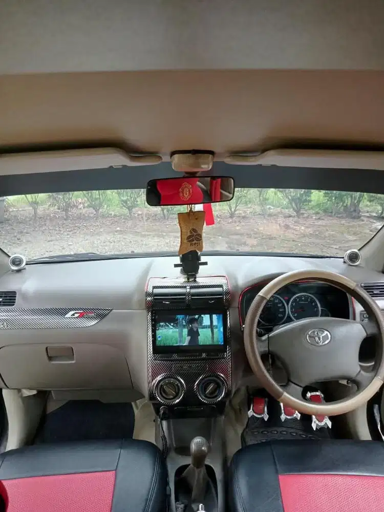 Avanza tahun 2011