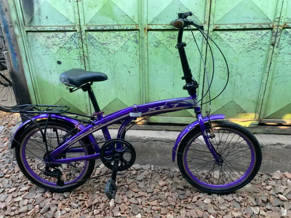 Sepeda lipat uk20 bekas