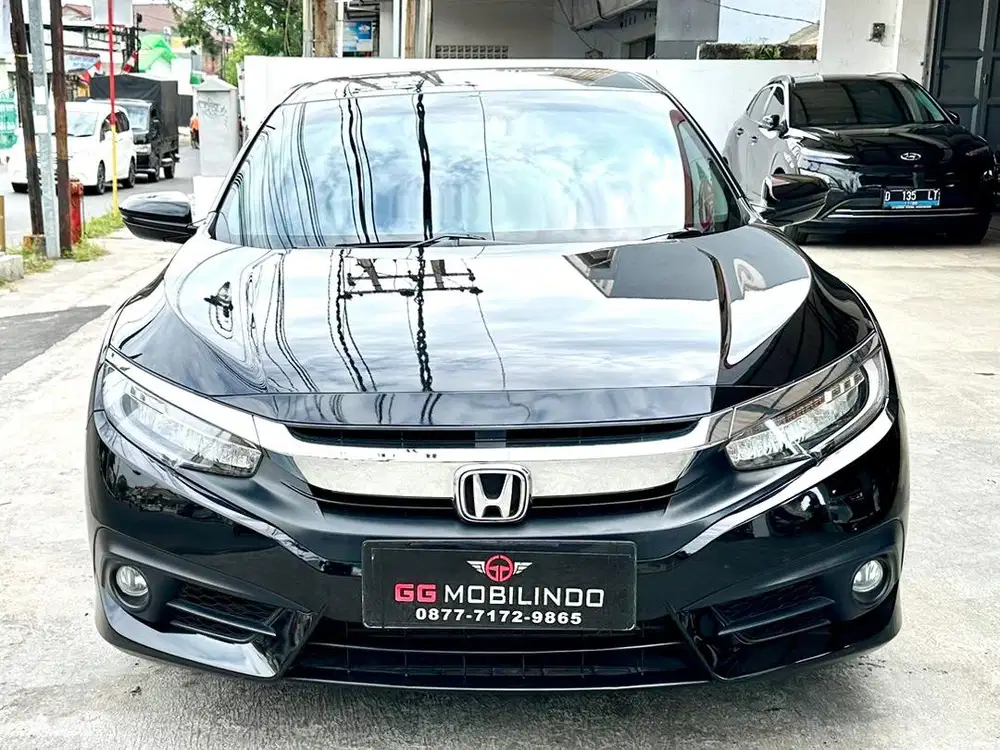 Honda Civic 1.5 TC ES CVT Automatic Th 2018