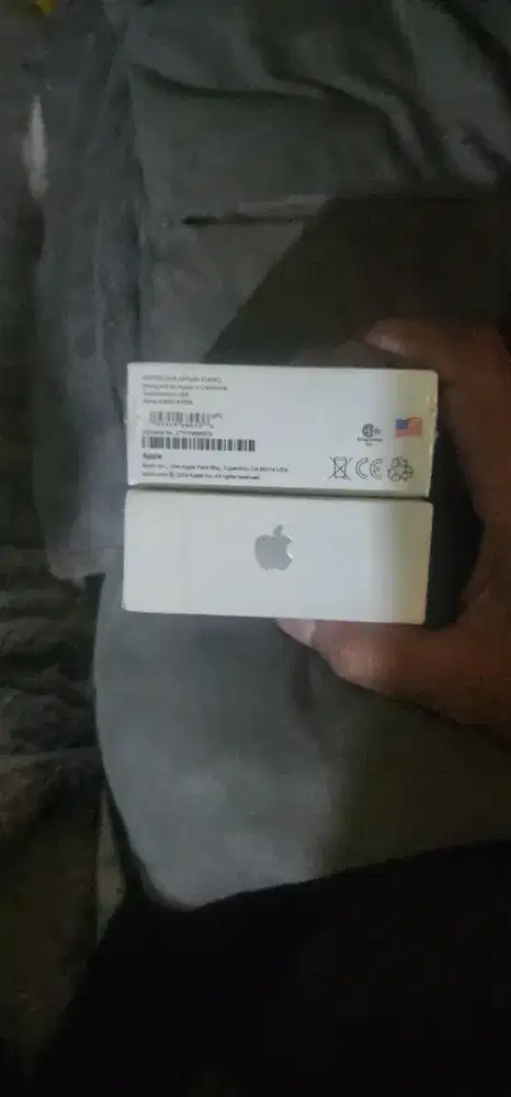 Airpods gen 4 2024 dan 2026 jual cepat lagi Bu siapa cepat saja
