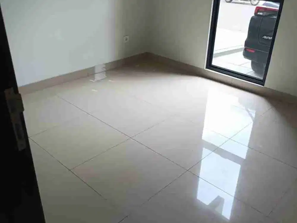 rumah siap huni cluster regia sumarecon crown gading bekasi