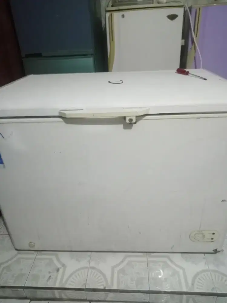 Freser bok Aqua kapasitas 308ltr