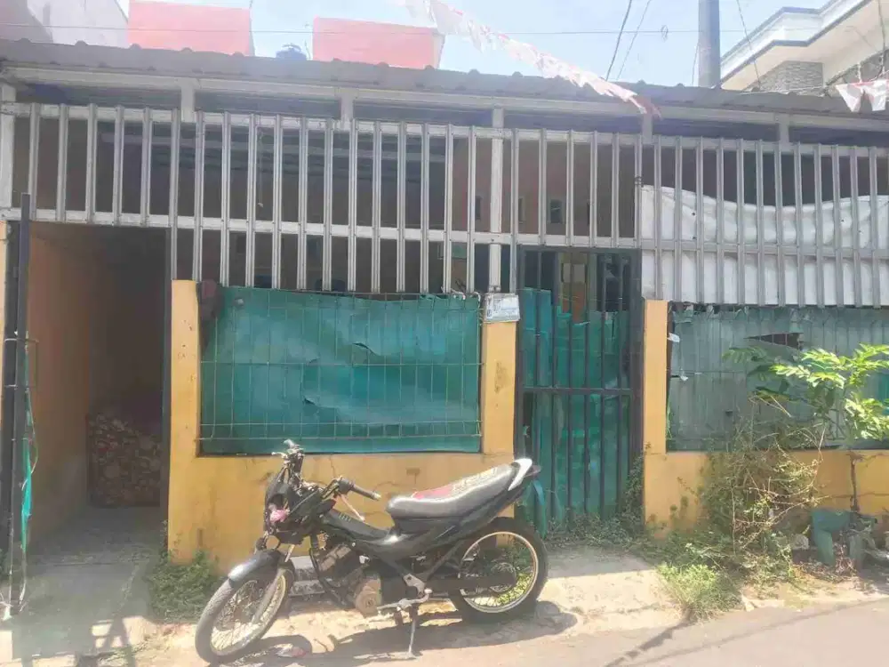banting harga dr harga 550 jt skrg hanya 450 jt nego rumah secondary di Cipayung jkt timur