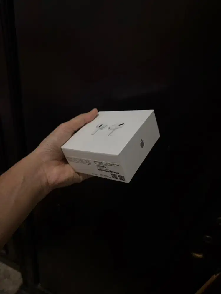 airpods pro gen 1 new open box