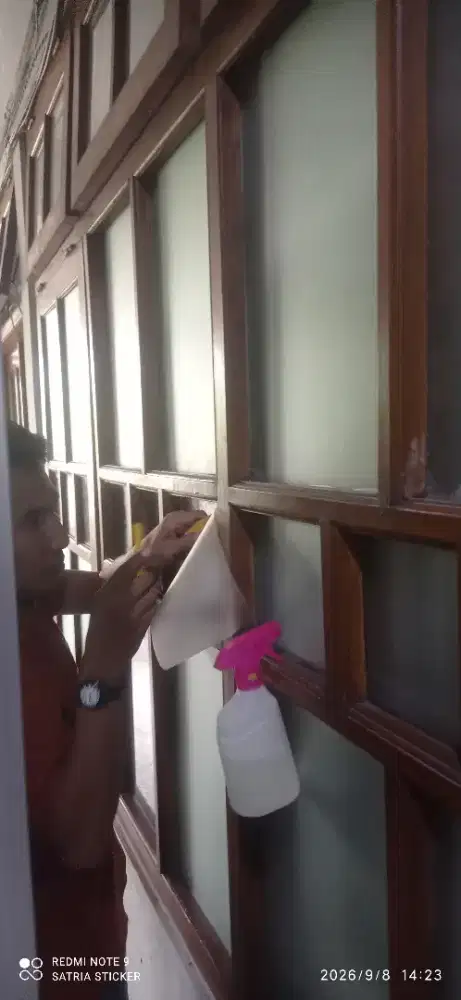 Sticker buram sandblast es untuk jendela kantor & perumahan