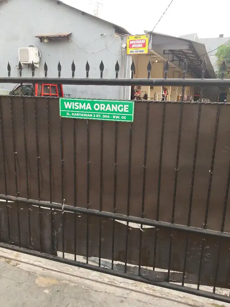 Wisma orange ( kontrakan 3 petak)