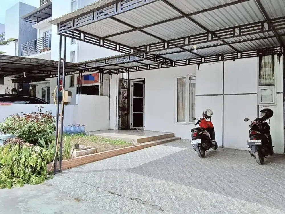 Disewakan Rumah Strategis dalam Komplek Jalan Demang Lebar Daun Palembang