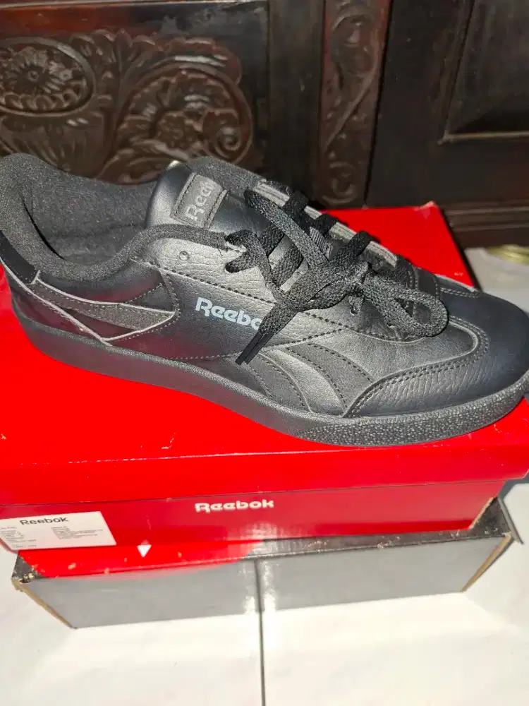 Sepatu Reebok dan Airwalk - BNIB - Nego