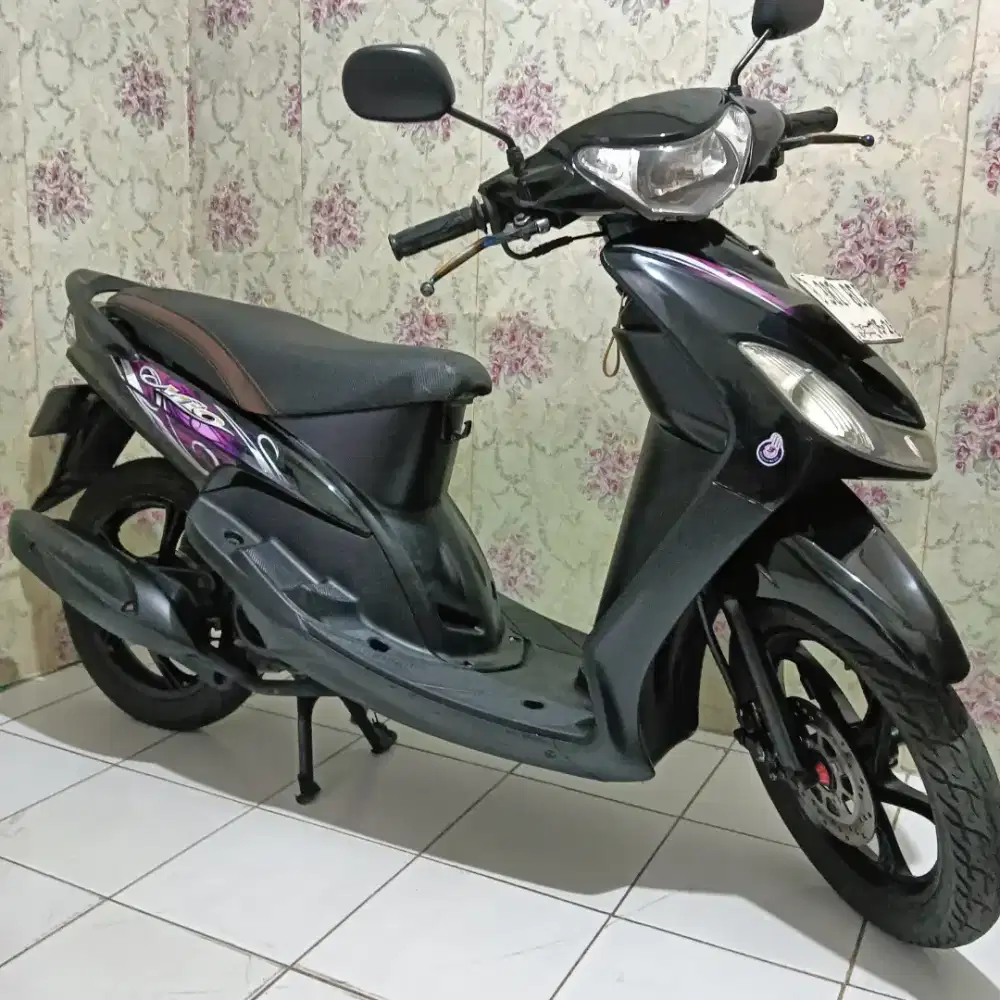 YAMAHA MIO 2010 HITAM BODI MULUS SEKALI ORISINIL KOMPLIT