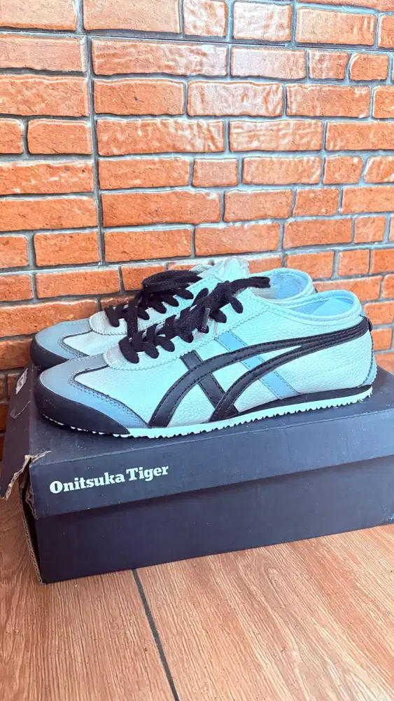 Sepatu onitsuka tiger