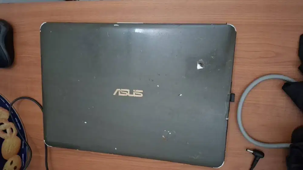 Laptop asus ram 8/1tb pemakain aja