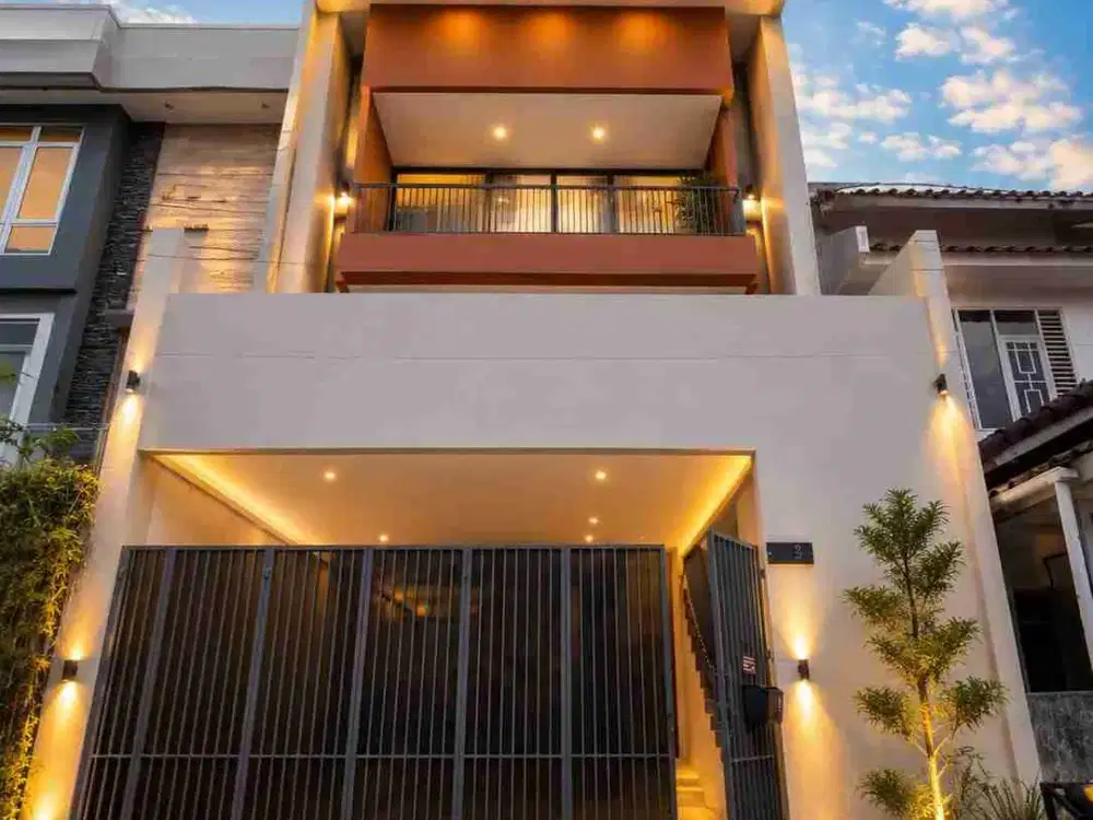 Di Jual Rumah Baru Mewah masuk Komplek Lokasi di Pulo Mas Jakarta Timur