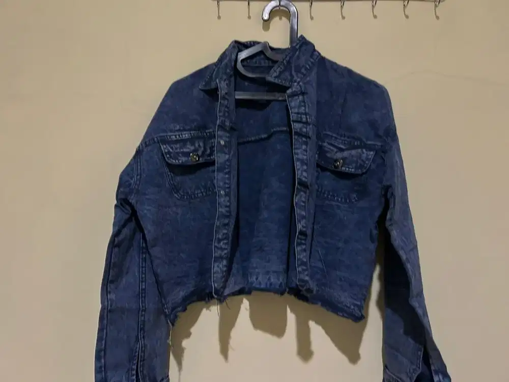 Jaket jeans baru
