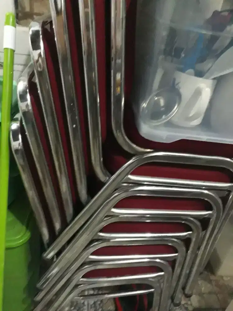 Kursi futura merah kursi makan
