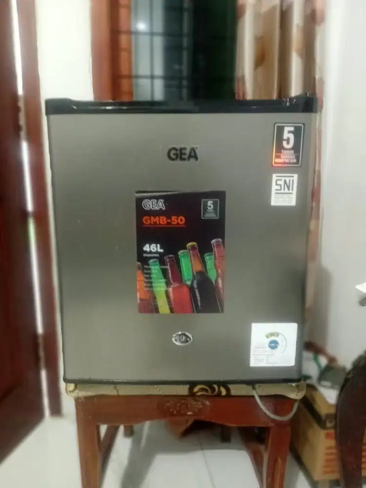 DI JUAL KULKAS GEA UKURAN KECIL