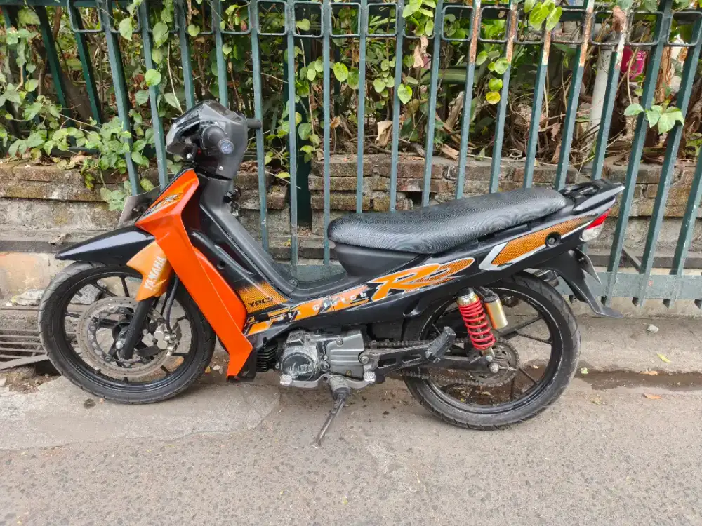 Yamaha Fiz R basic sigma THN 2000 plat AB sleman