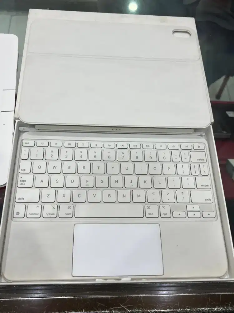Ipad Magic Keyboard folio