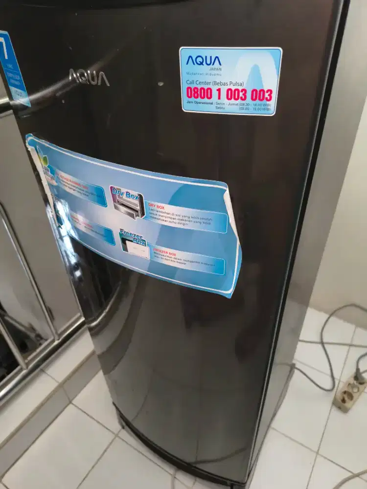 Kulkas 1 pintu aqua