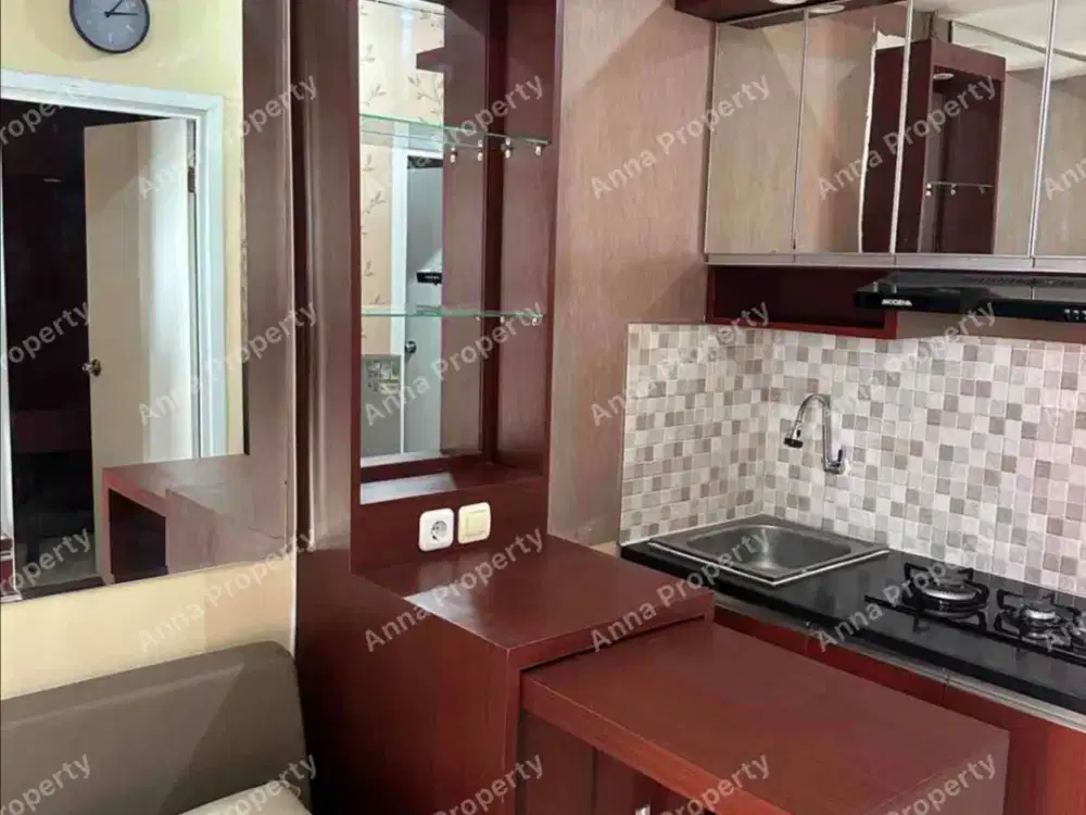 Harian apartemen furnised lengkap wifi + fasilitas umum kolam renang