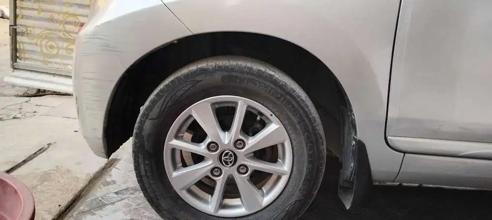 Toyota Avanza 2012 Bensin