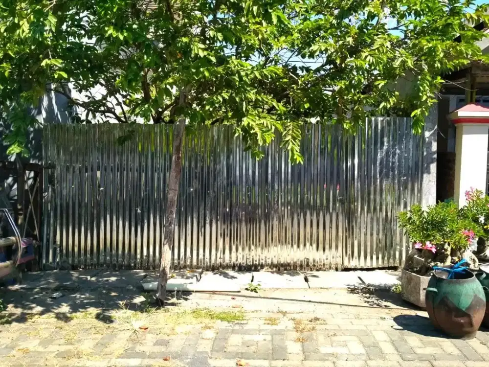Tanah Luas 170 Ada Bangunan Toilet Dekat Papaya & Pakuwon Mall