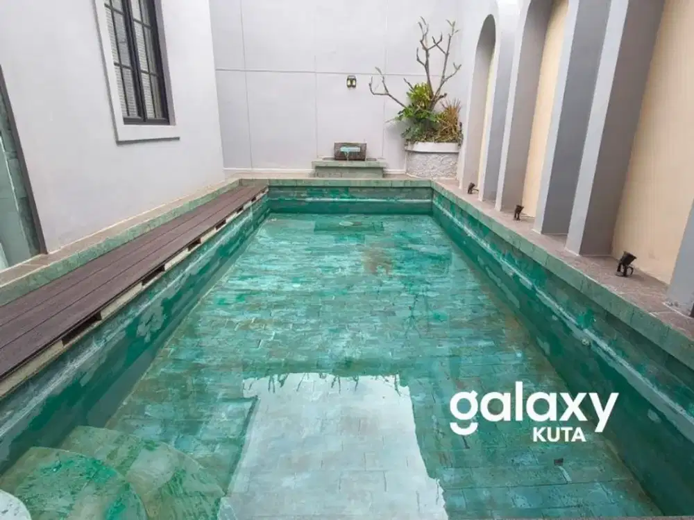 DIJUAL VILLA SIAP HUNI DEKAT PUSAT KULINER DI TAMAN GRIYA JIMBARAN BADUNG