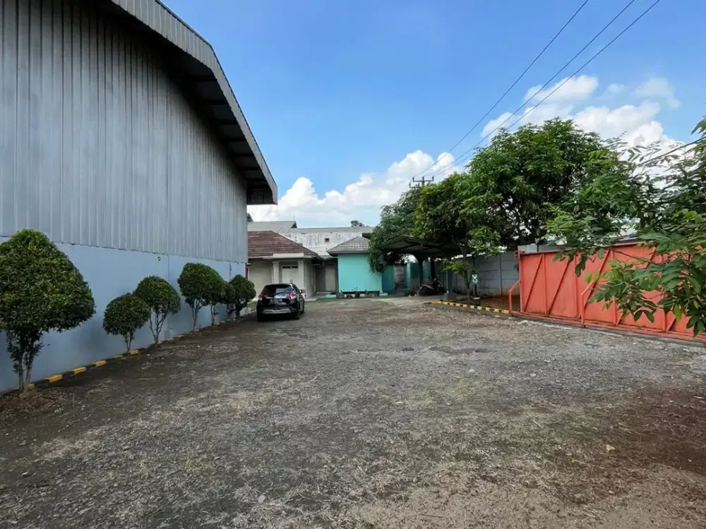 Dijual Tanah & Bangunan Pabrik Super Permanen LT 2.300 m² di Kawasan Industri Pangkalan 6 Bekasi | 015 co 030
