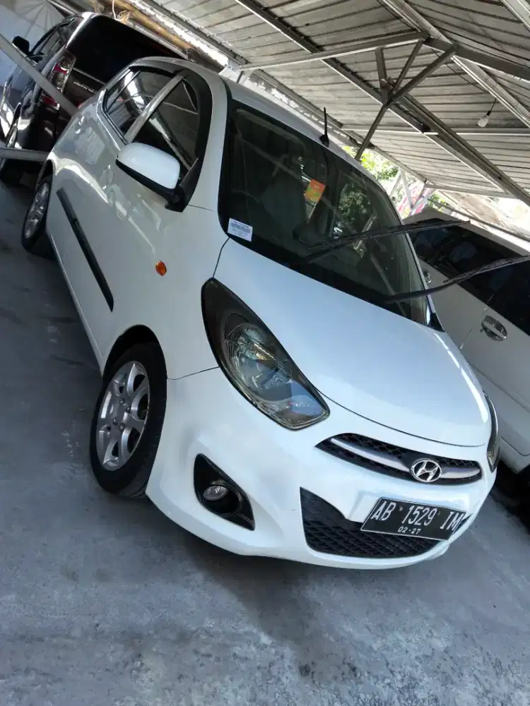 1jt an/bln‼️ HYUNDAI i10 th 2011 M.T (picanto)