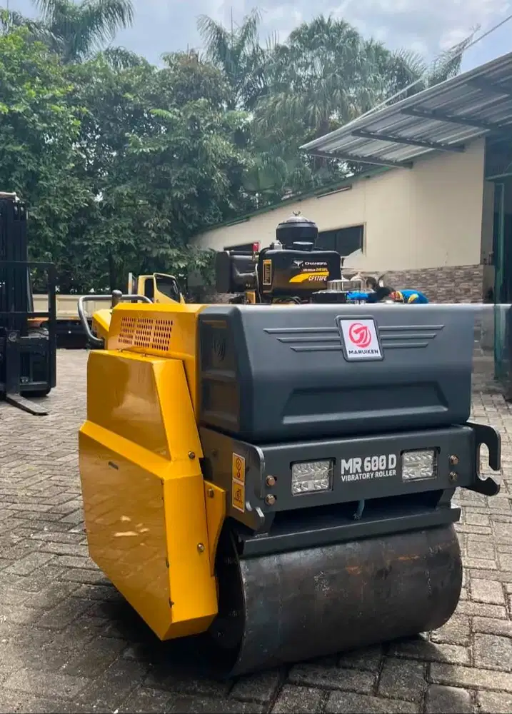 MARUIKEN Vibratory Roller MR600D