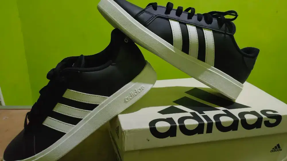 Jual sepatu baru