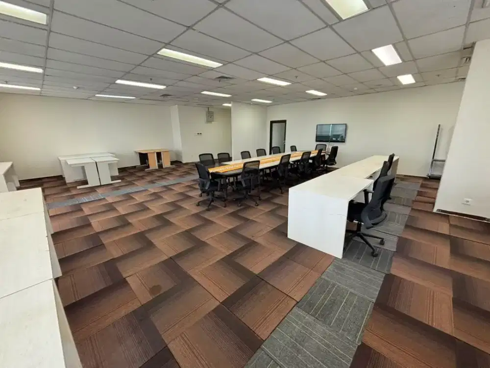 Sewa Ruang Kantor Ged. Pakarti Centre,Tanah Abang, Jakarta Pusat