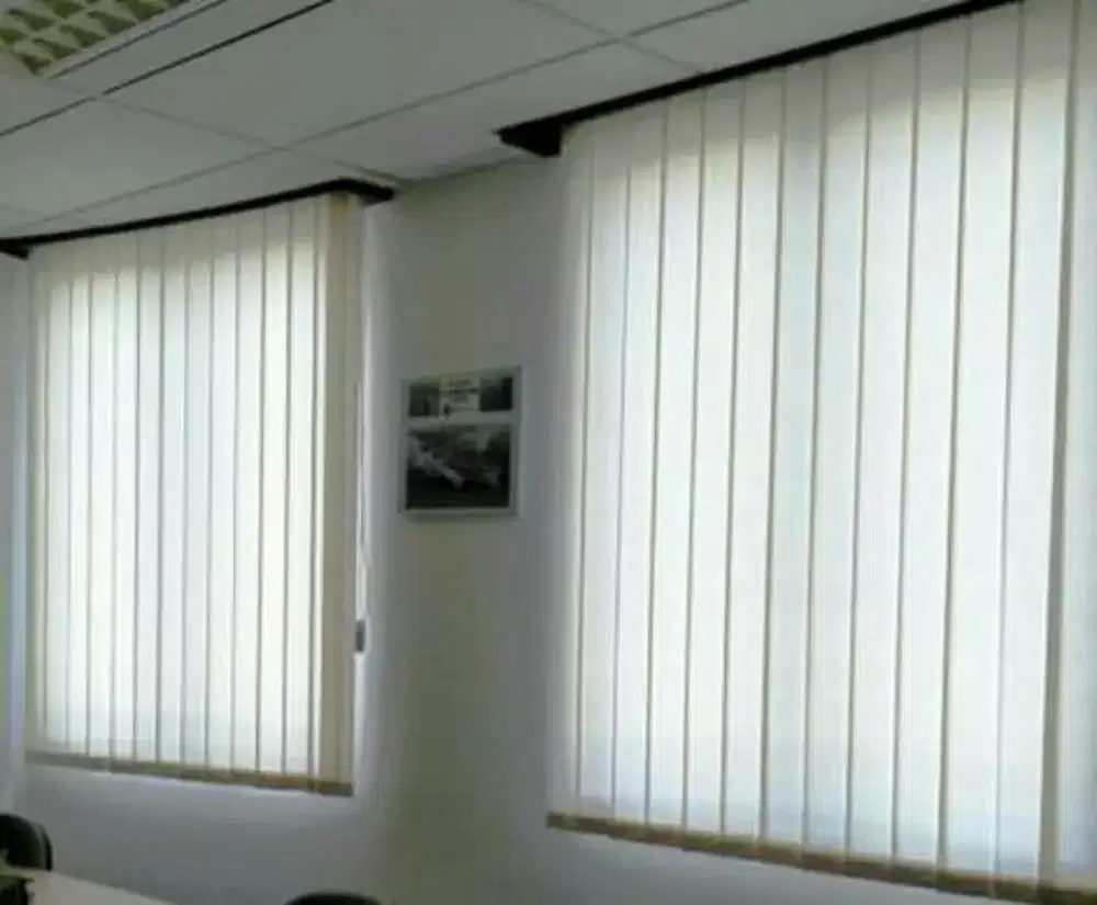 Tirai gorden hordeng vertikal blind
