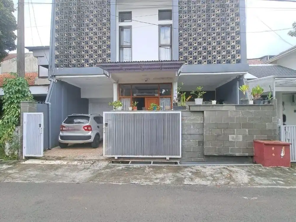 Rumah Minimalis Modern 2 LT di Turangga Bandung
