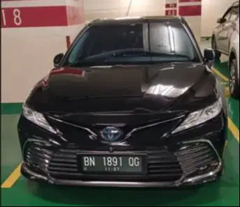 Toyota Camry 2.5L Hybrid A/T Tahun 2022