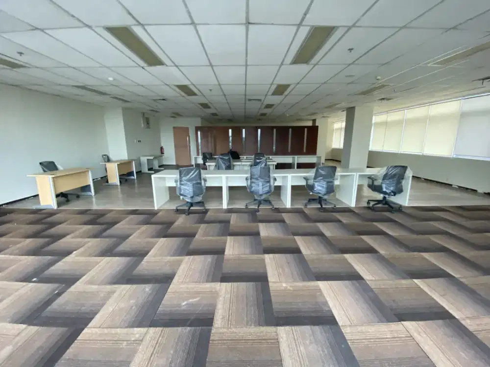 Sewa Ruang Kantor Ged. Pakarti Centre Selangkah ke Stasiun Tanah Abang