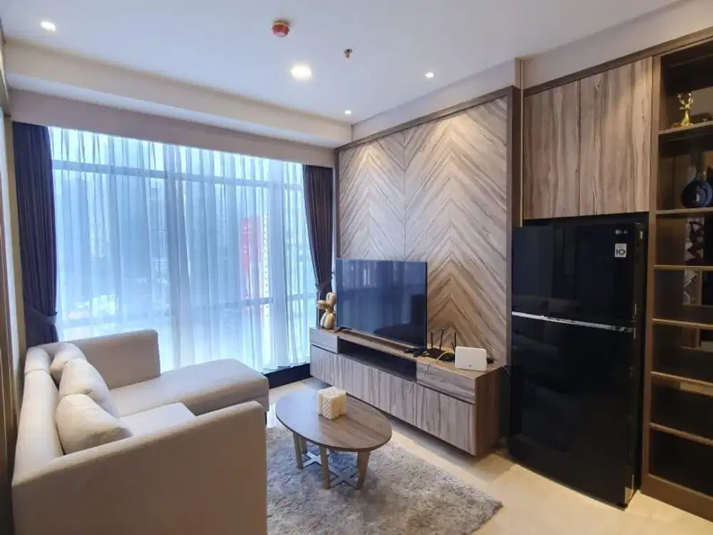 Disewakan Apartemen Sudirman Suite 3BR